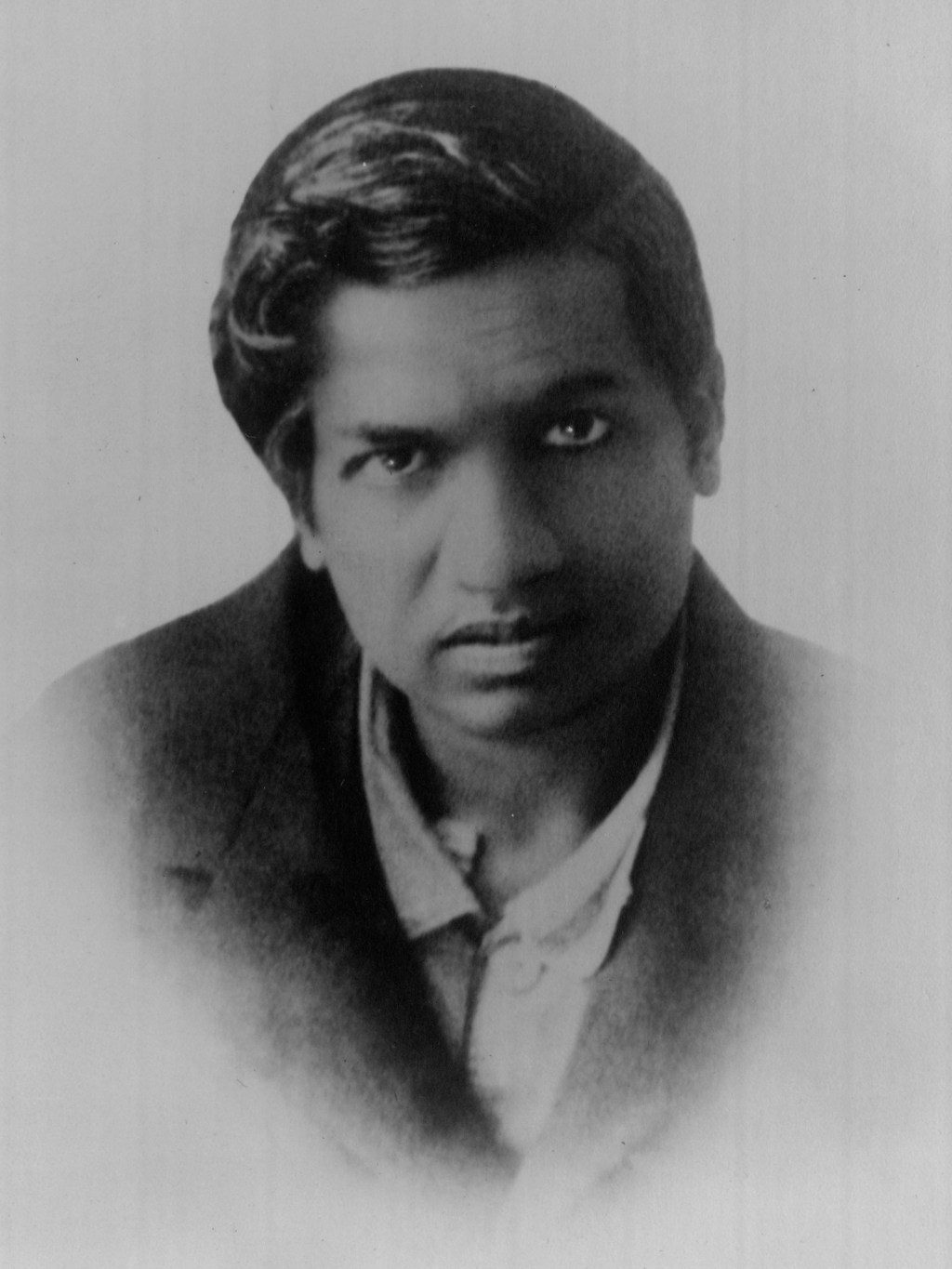 Cambridge Mathematician Srinivasa Ramanujan and the Goddess&nbsp;Namagiri