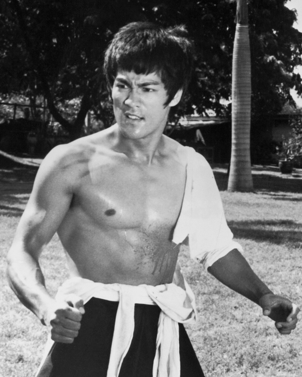 Beyond the Form: How Bruce Lee’s Jeet Kune Do Can Free Us from Religious&nbsp;Dogma